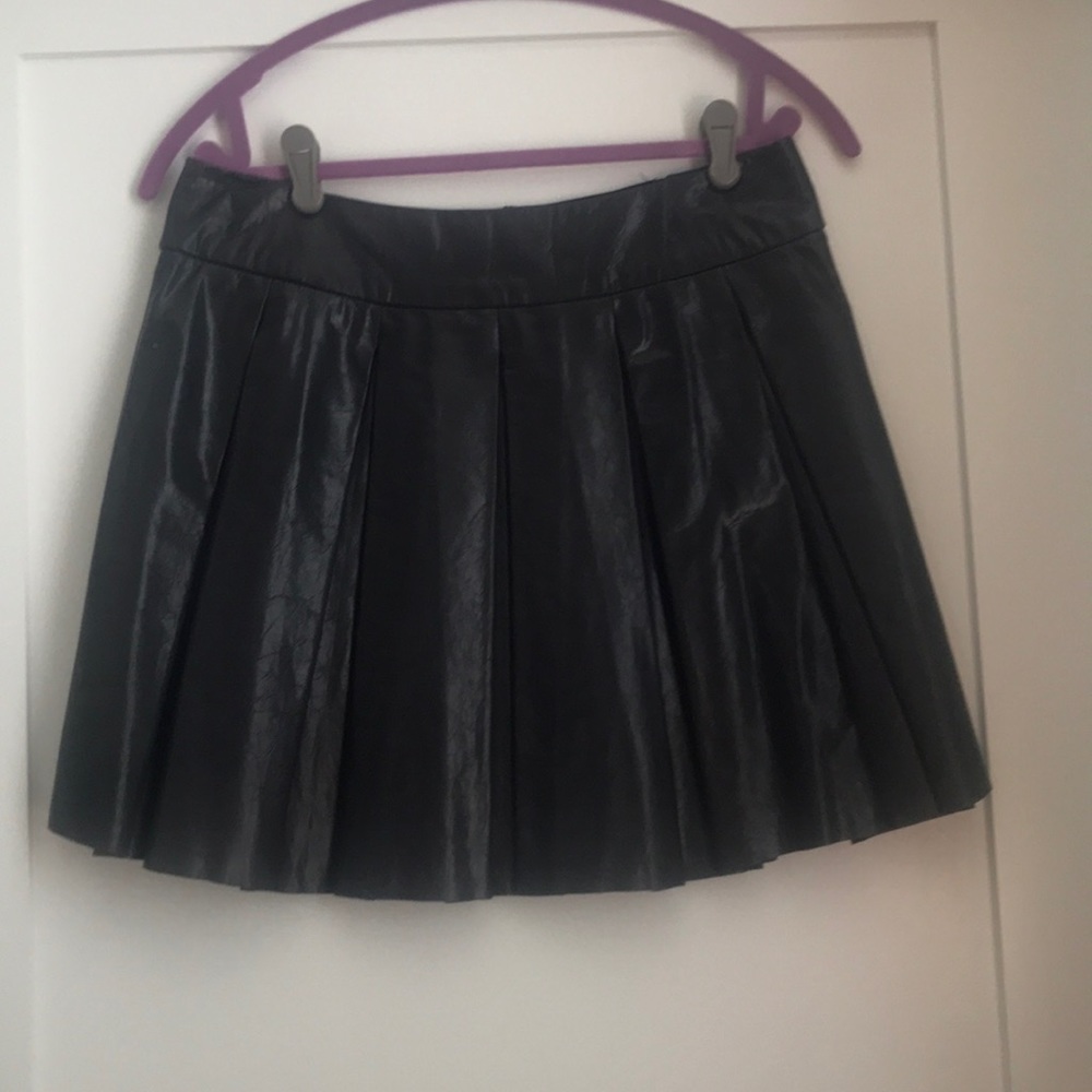 Leather pleated mini skirt